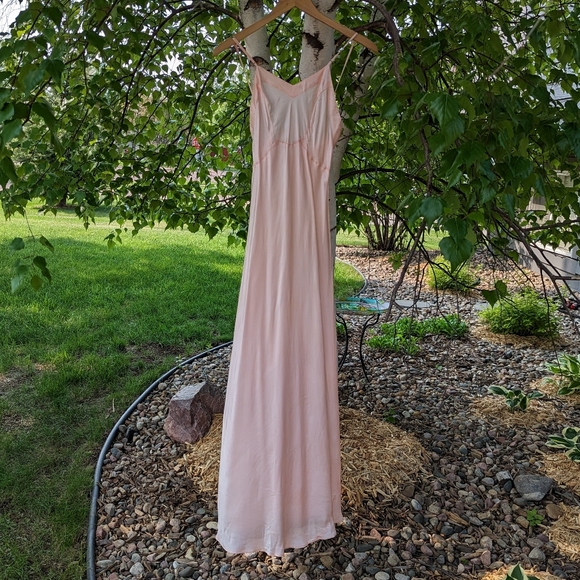 1940's SEAMPRUFE vintage bias satin nightgown XS